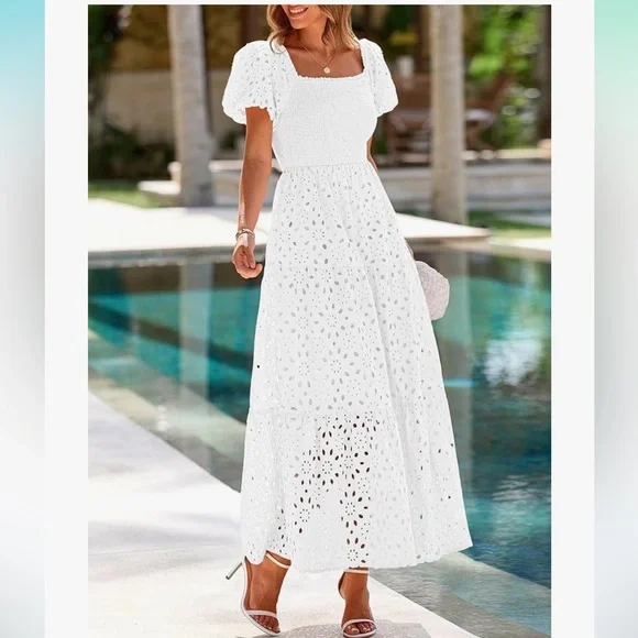 Elegant White Lace Maxi Dress - Picture 4 of 12